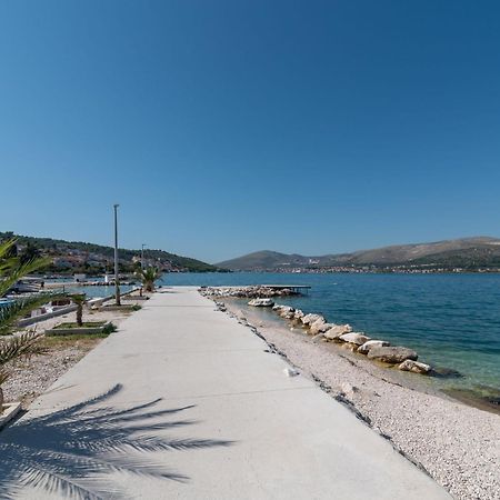 Apartment Mornar-2 By Interhome Trogir Exteriör bild